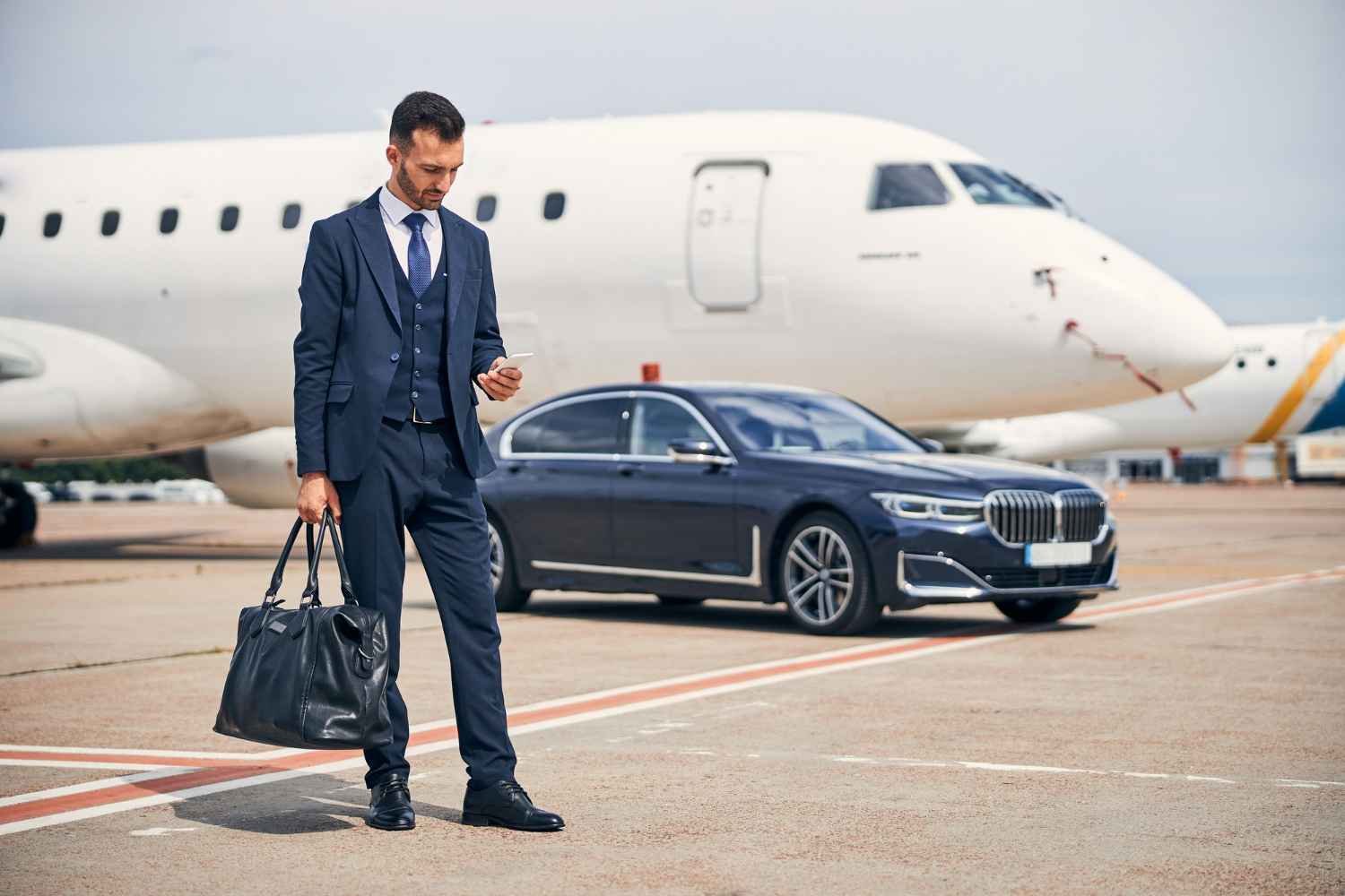 airport transfers using connecto Airport Taxis, airport taxi transfers, airport transfers near me